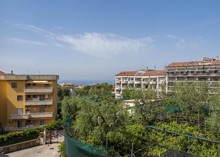 Nonno Angelo - 4 Bedrooms With Free Parking & Seaview Balcony Apartamento