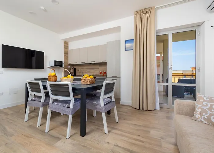 Nonno Angelo - 4 Bedrooms With Free Parking & Seaview Balcony Lägenhet Sorrento