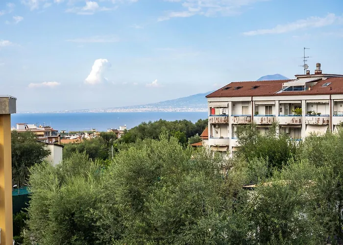 Nonno Angelo - 4 Bedrooms With Free Parking & Seaview Balcony Lägenhet *
